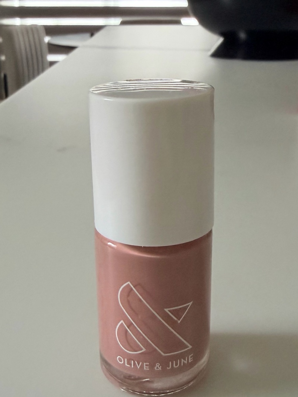 Olive & June Pink Nude Nail Polish - Soft Blush Cream